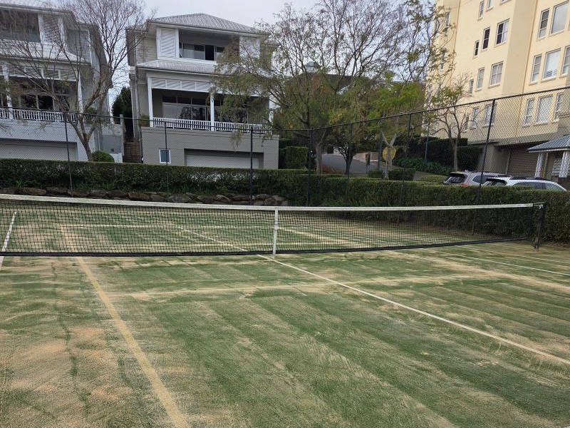 Synthetic Grass Court Sand Top Dressing - Web